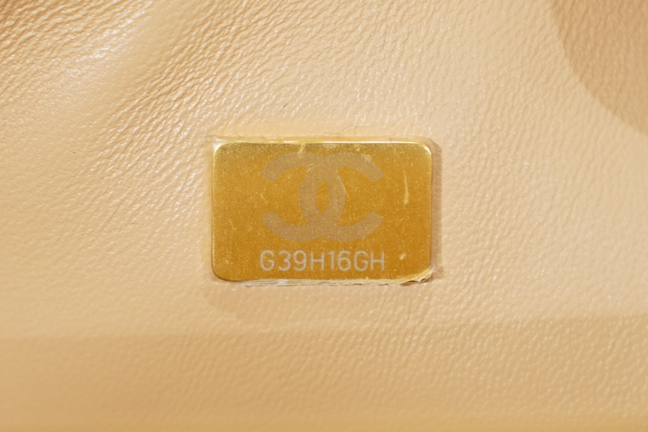 Chanel | Classic Flap Bag – Beige Caviar Leather – Gold Hardware