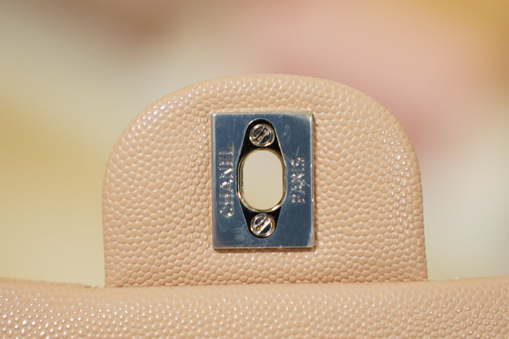 Chanel | Classic Flap Bag – Light Beige Caviar Leather – Silver Hardware