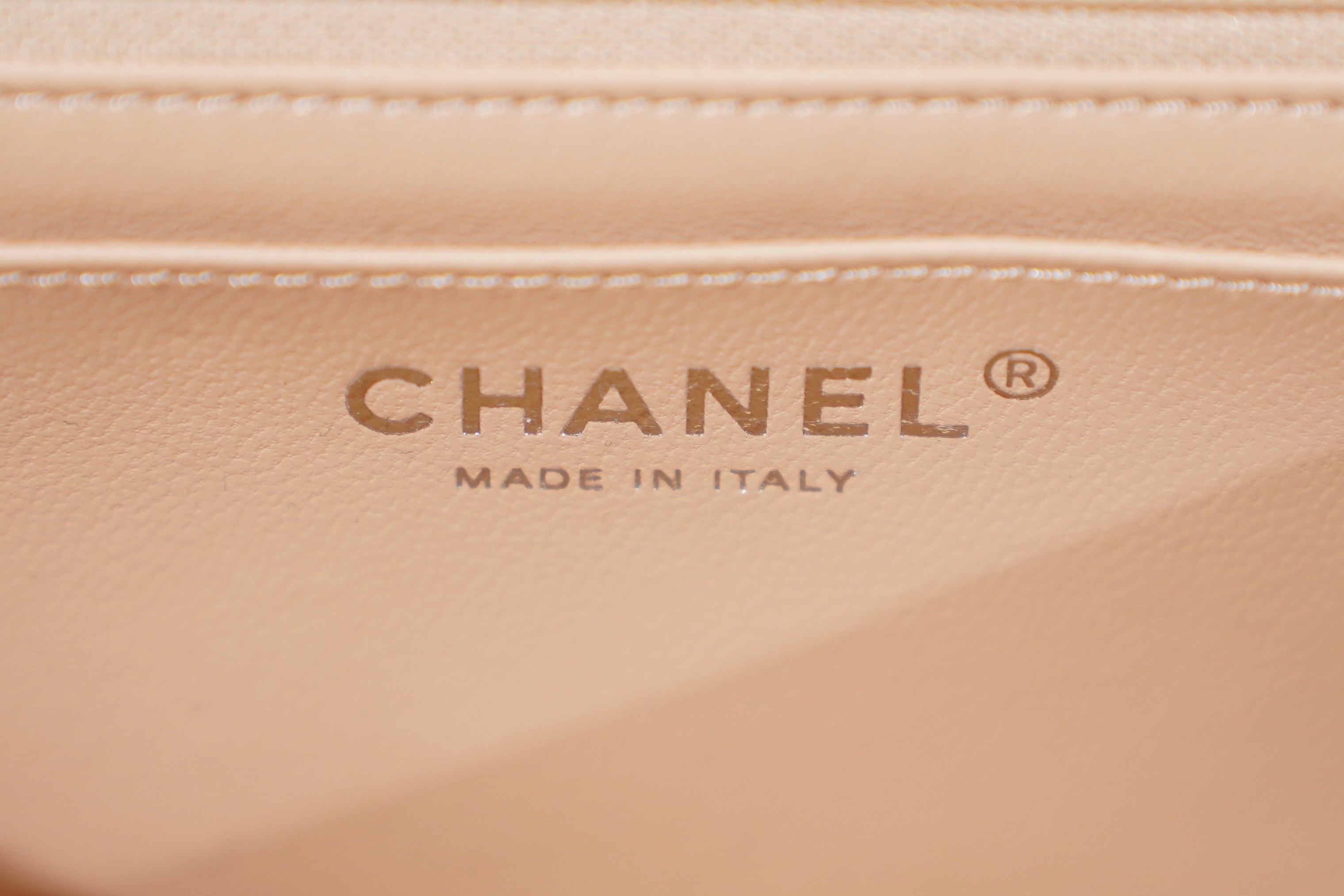 Chanel | Classic Flap Bag – Light Beige Caviar Leather – Silver Hardware