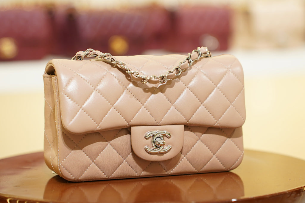 Chanel | Classic Flap Bag – Nude Beige Lambskin – Silver Hardware
