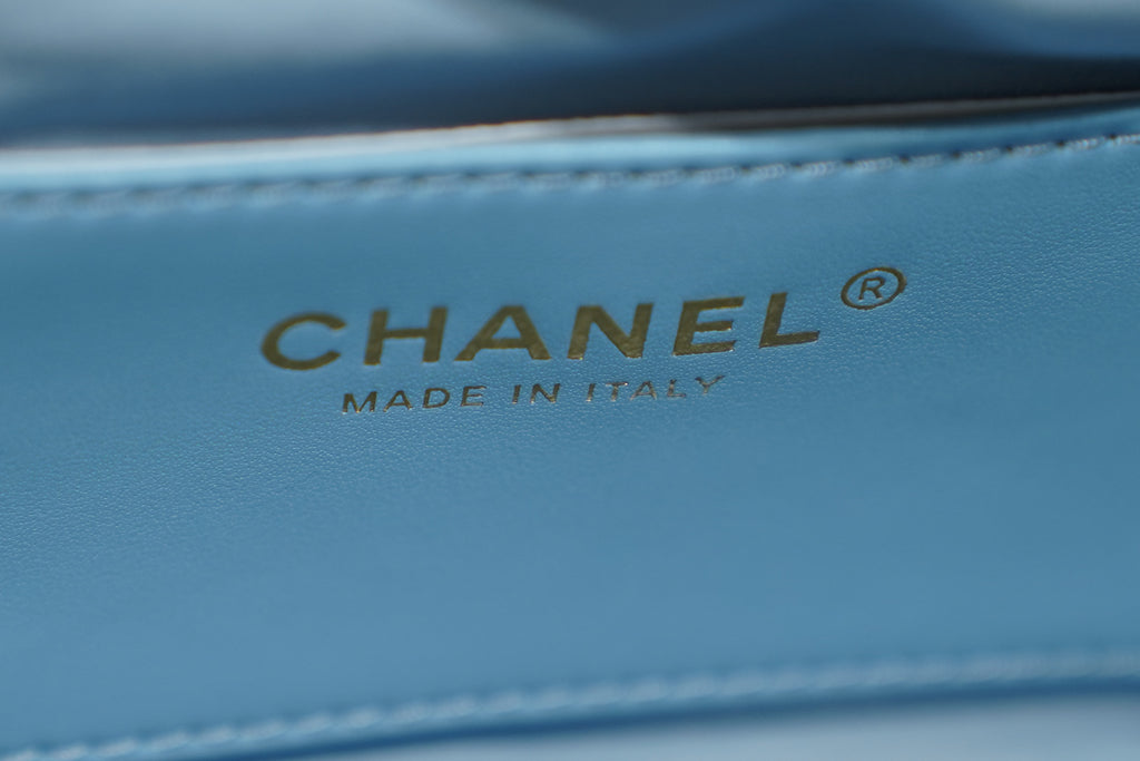 Chanel | 25 Small Handbag – Denim Fabric – Light Blue – Gold Hardware