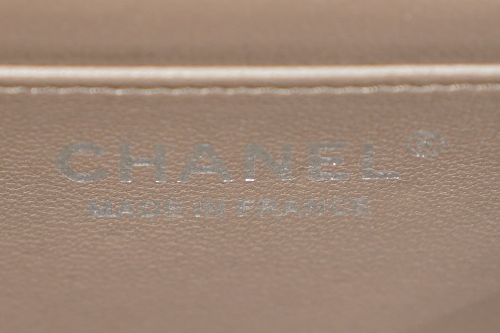 Chanel | Classic Flap Bag – Taupe Lambskin – Silver Hardware