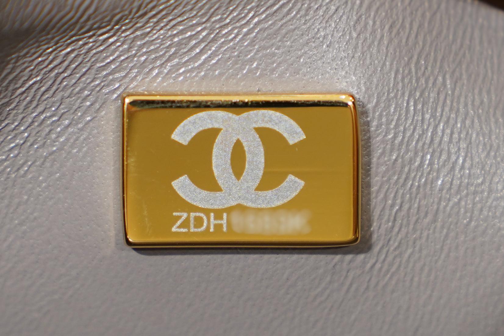 Chanel | Classic Flap Bag – Grey Lambskin – Gold Hardware