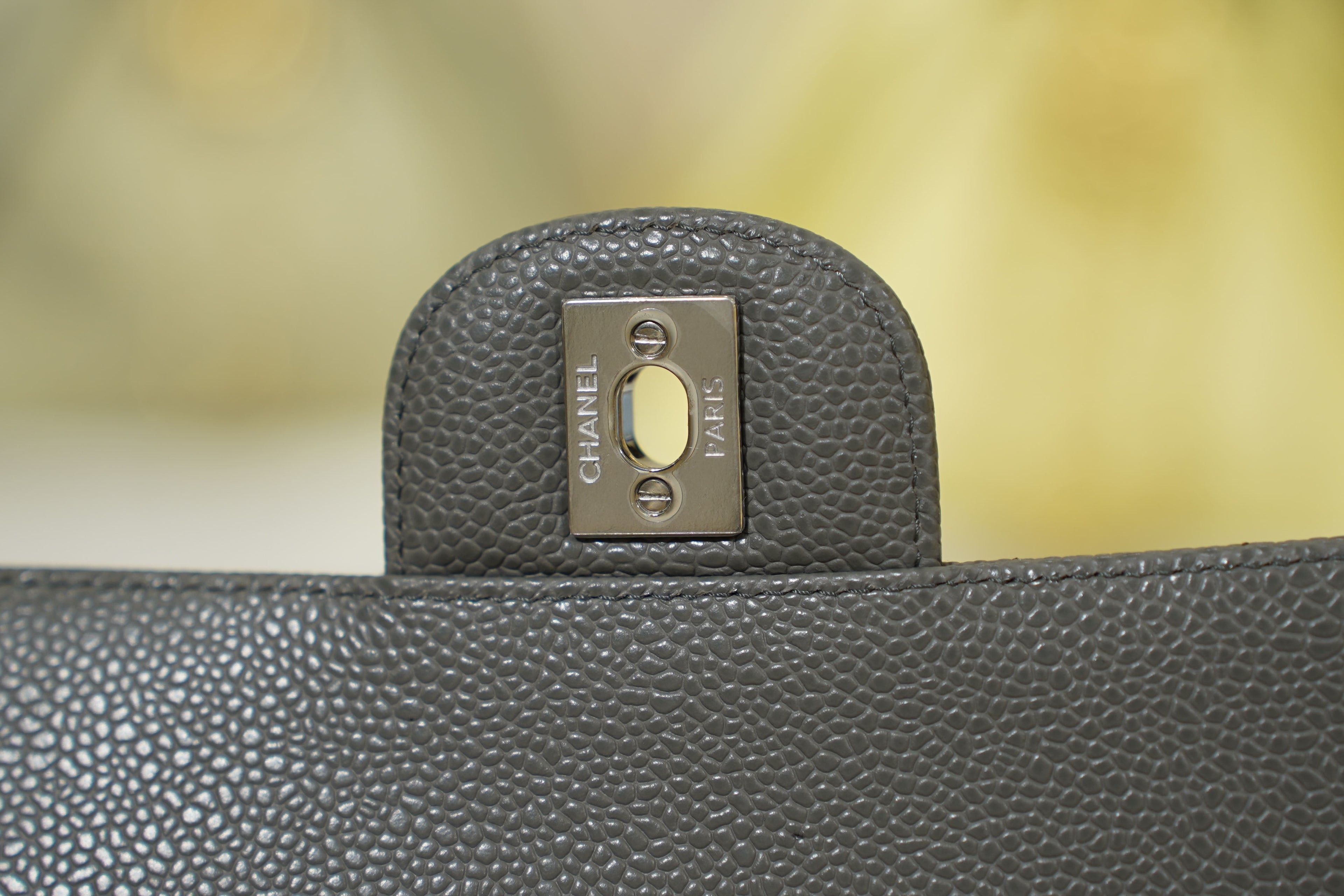 Chanel | Classic Flap Bag – Grey Lambskin – Gold Hardware