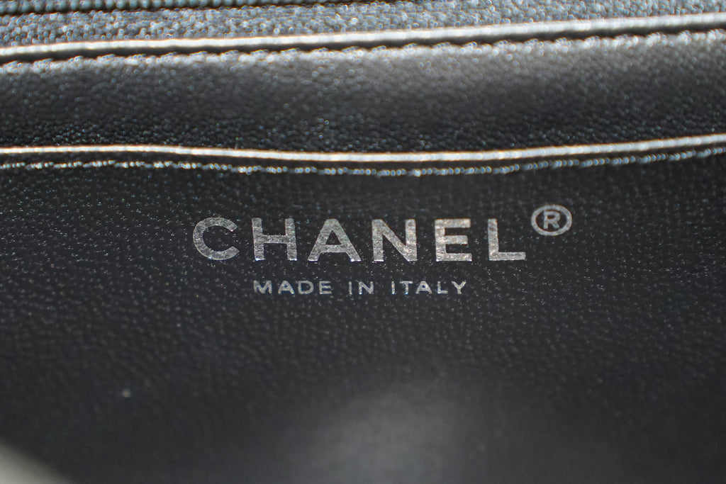 Chanel | Classic Flap Bag – Black Caviar Leather – Silver Hardware