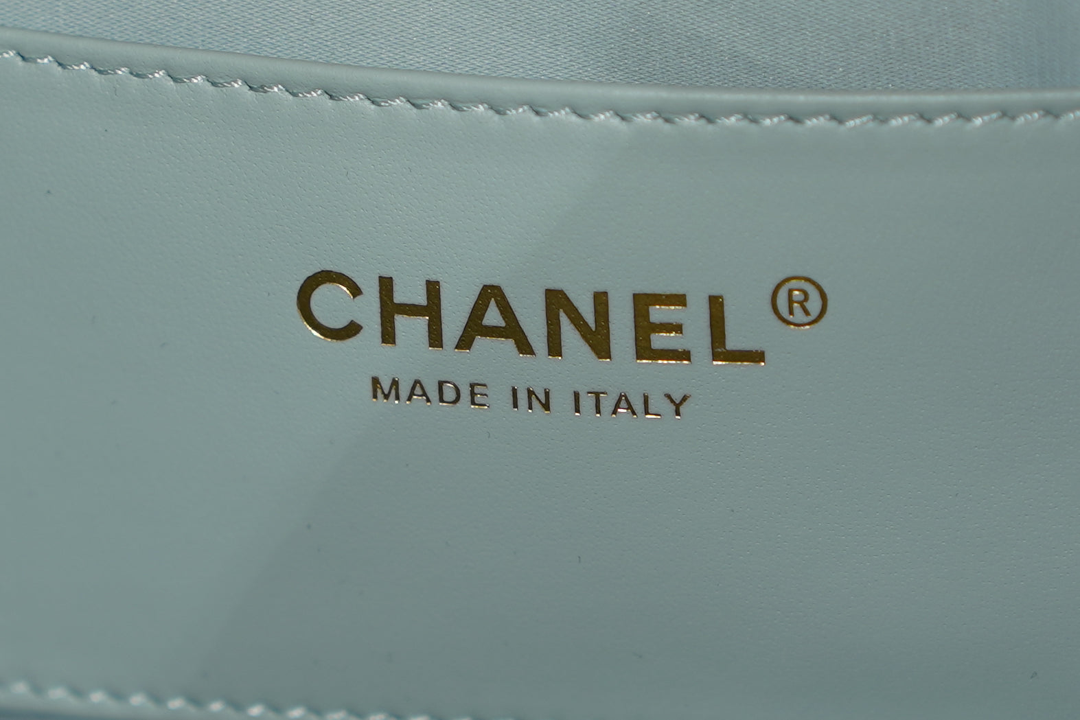 Chanel | 25 Small Handbag – Caviar Leather – Baby Blue – Gold Hardware