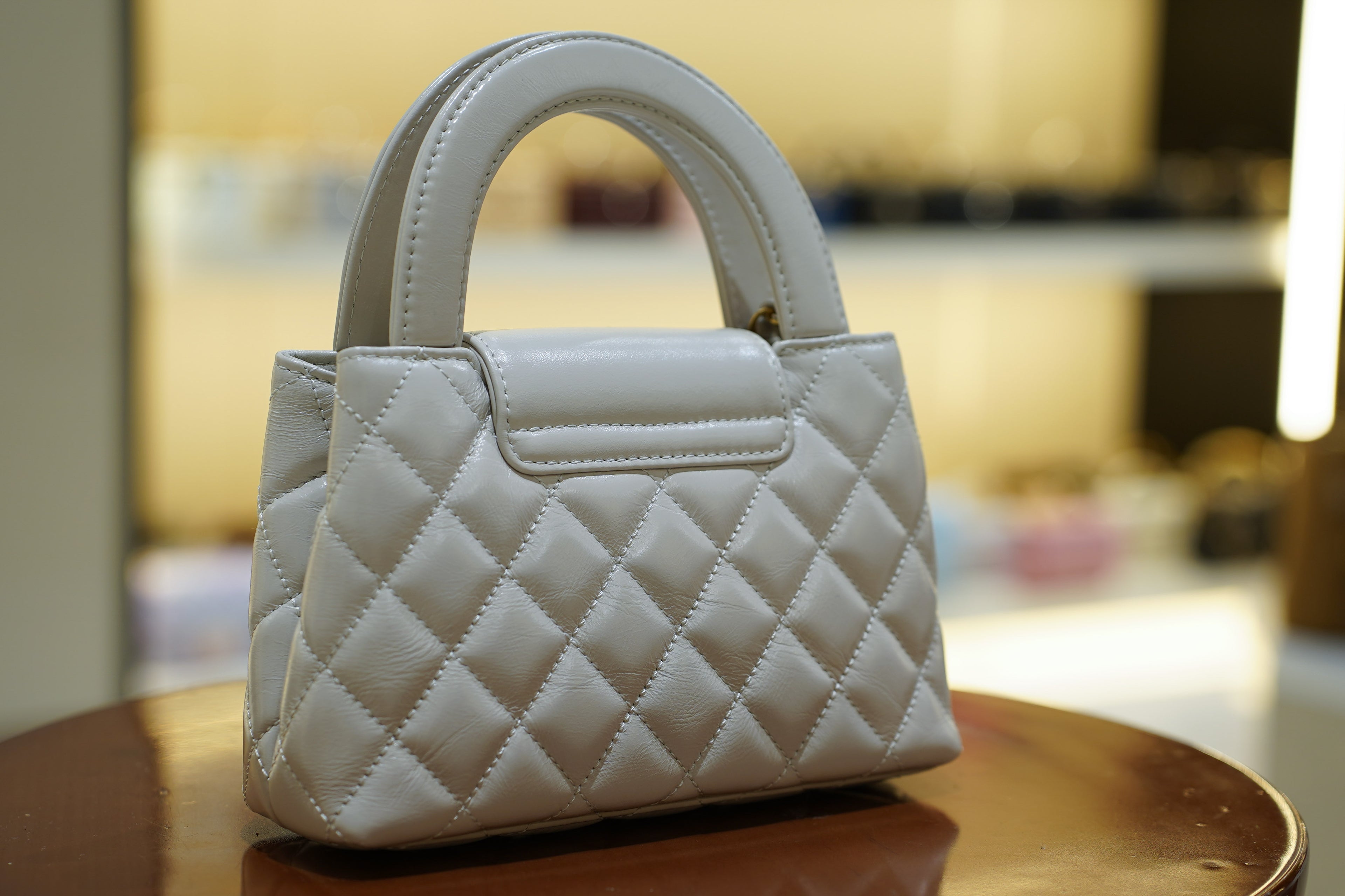 Chanel | Small Kelly – Lambskin Leather – White – Gold Hardware