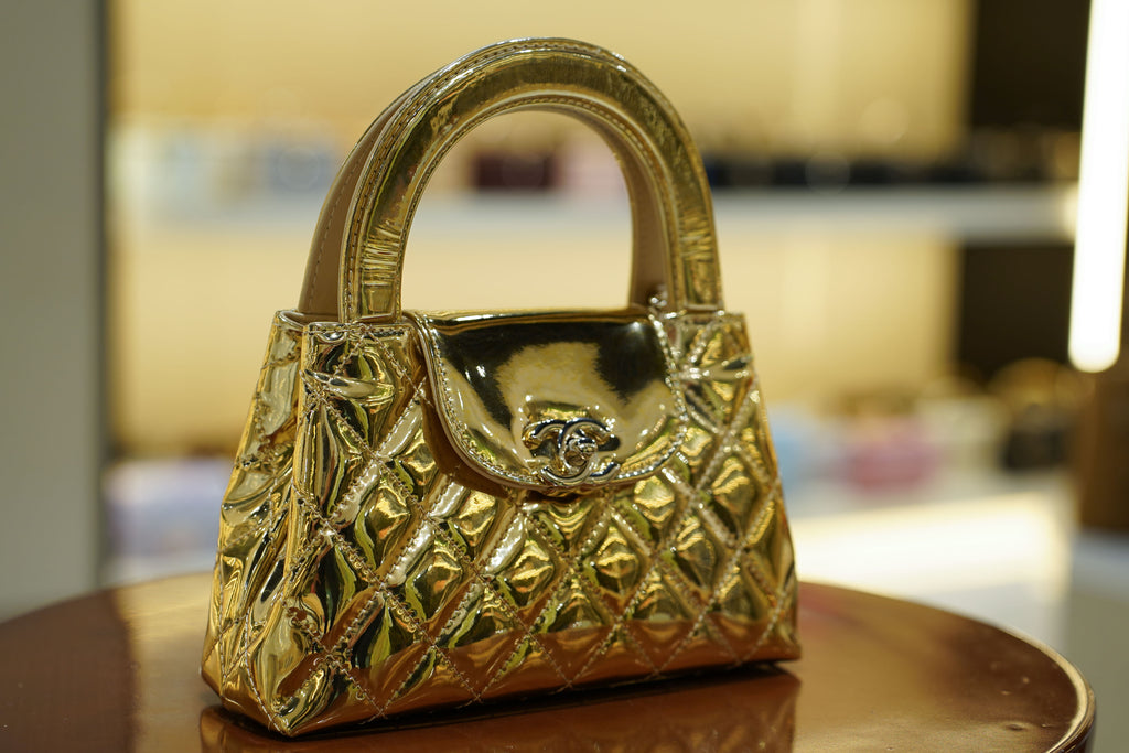 Chanel | Small Kelly – Metallic Gold Patent Leather – Gold Hardware