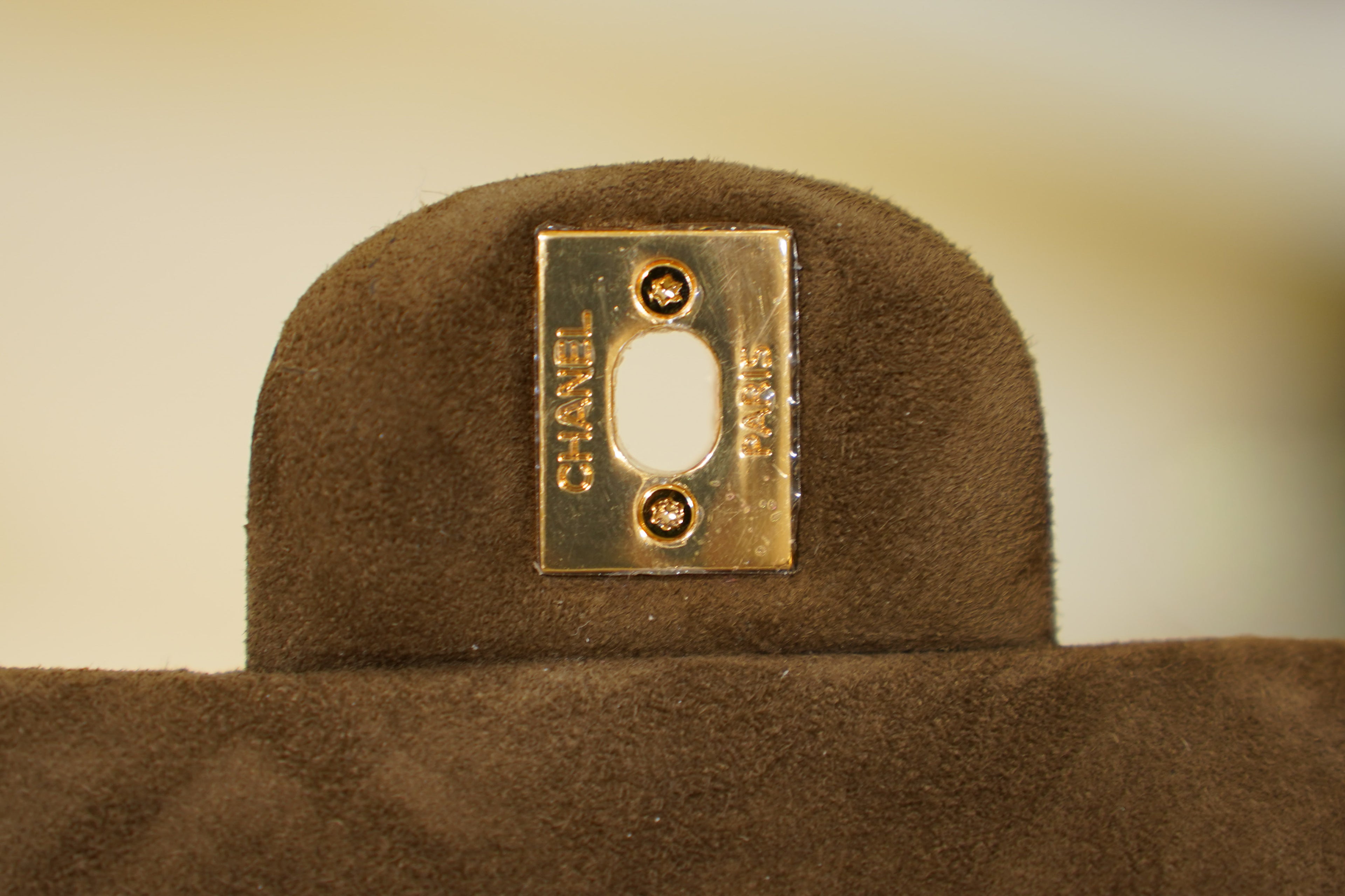 Chanel | Classic Flap Bag – Suede Taupe – Gold Hardware