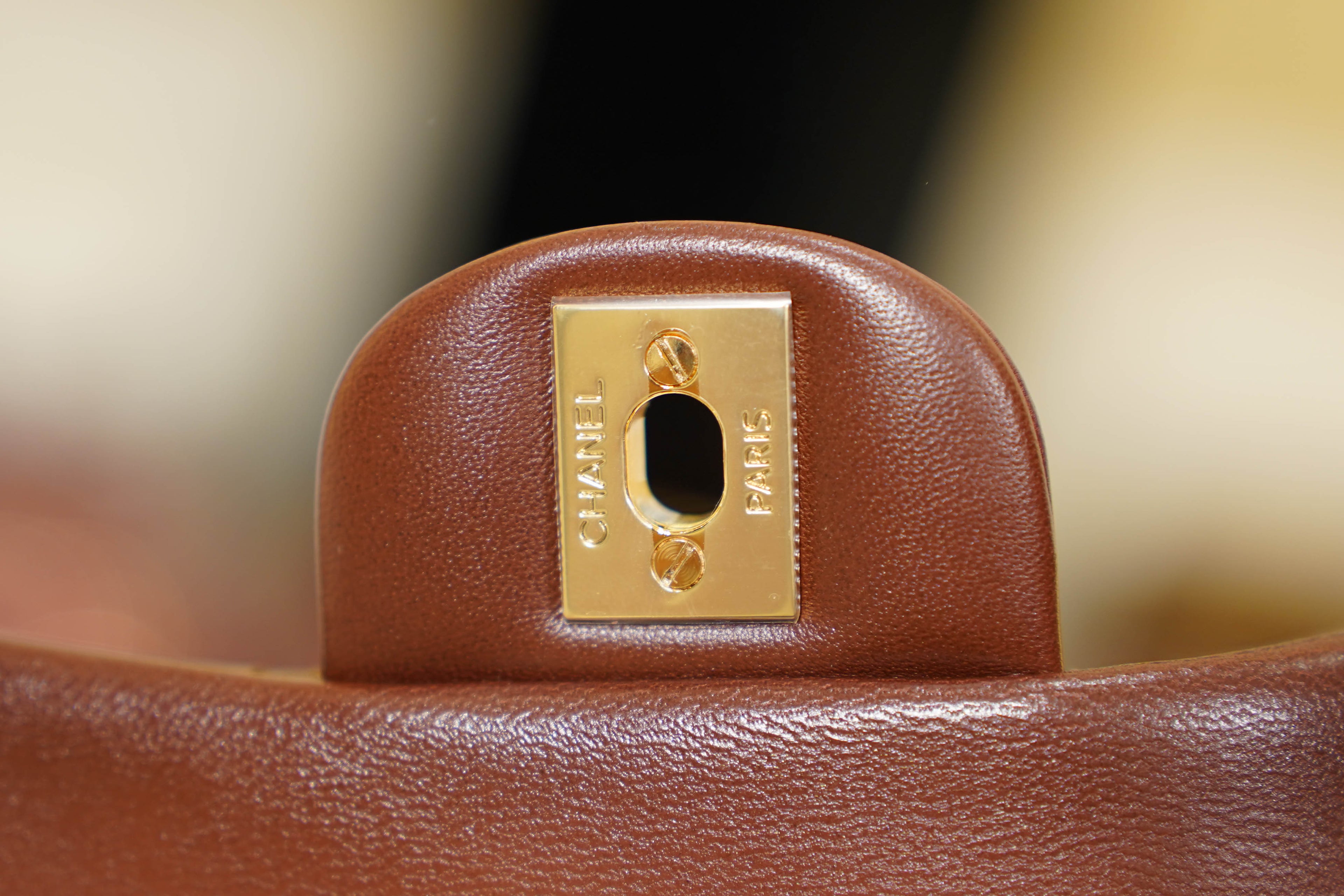 Chanel | Classic Flap Bag – Chocolate Brown Lambskin – Gold Hardware