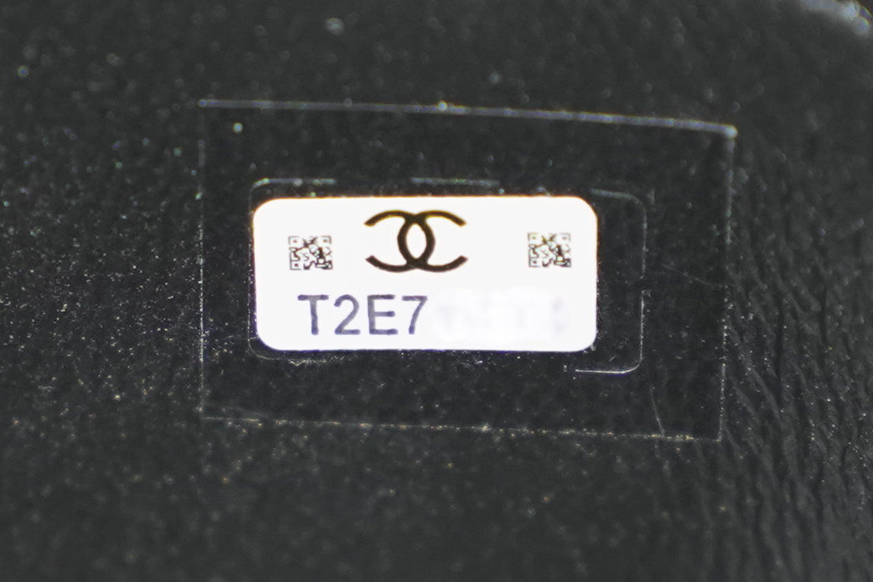 Chanel | Vanity Case Mini – Lambskin Leather – Black – Gold Hardware