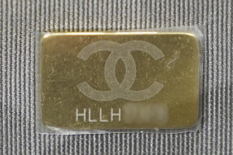 Chanel | Wallet on Chain (WOC) – Grey Caviar Leather – Gold Hardware