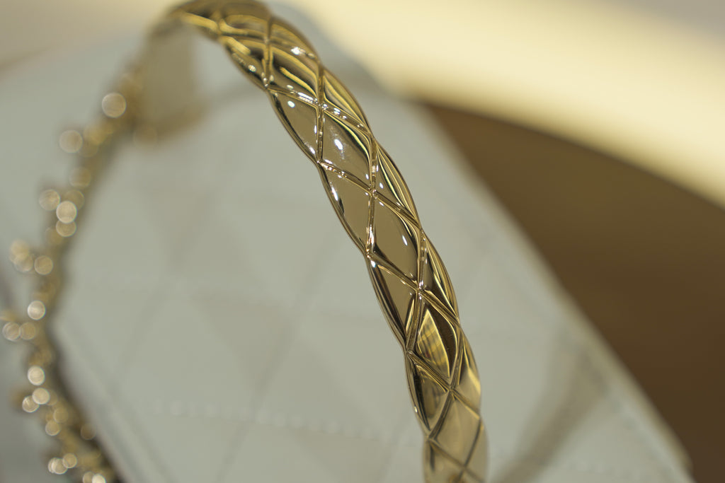 Chanel | Small Vanity Case with Top Handle – Light Blue Caviar – Gold Hardware