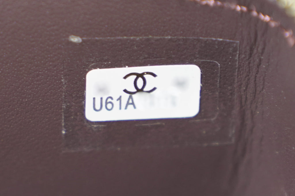 Chanel | Small Vanity Case – Bordeaux Patent Leather – Gold Hardware