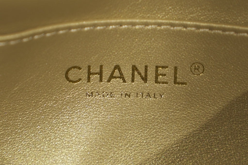 Chanel | Classic Flap Bag – Black Lambskin with Pearls – Gold Hardware