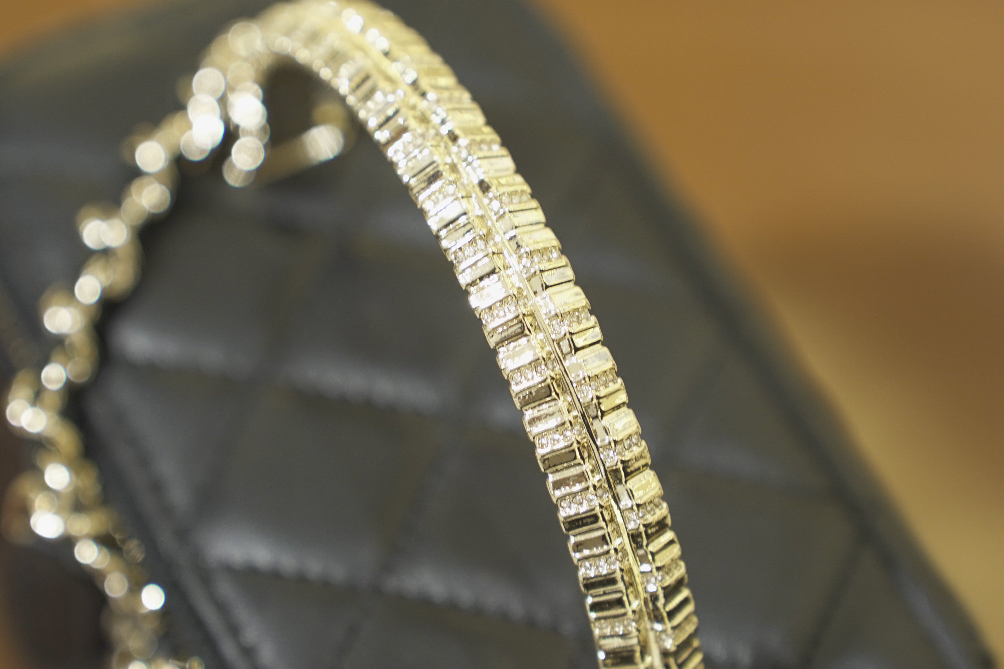 Chanel | Small Vanity Case – Black Lambskin – Crystal Gold Hardware