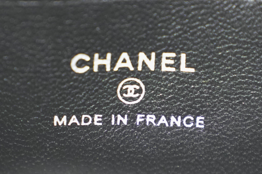 Chanel | Small Vanity Case – Black Lambskin – Matte Black Hardware
