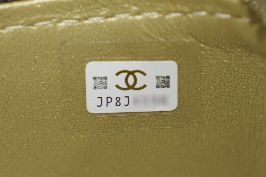 Chanel | Small Vanity Case – Black Lambskin – Gold Hardware