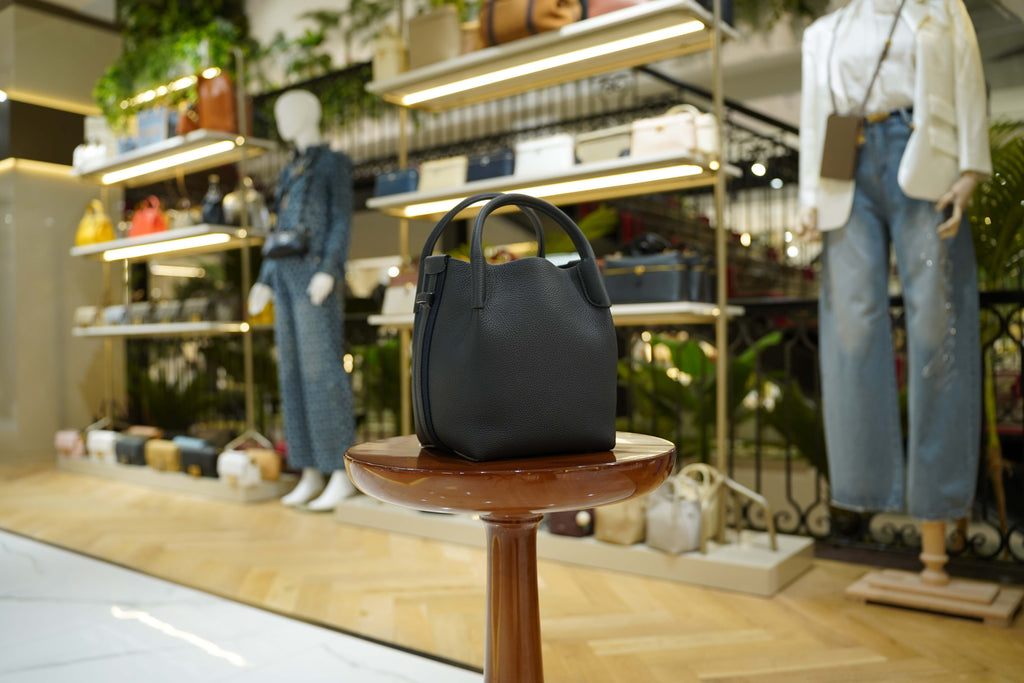 Loro Piana | Bale Bag (Large) – Leather – Black – Silver Hardware