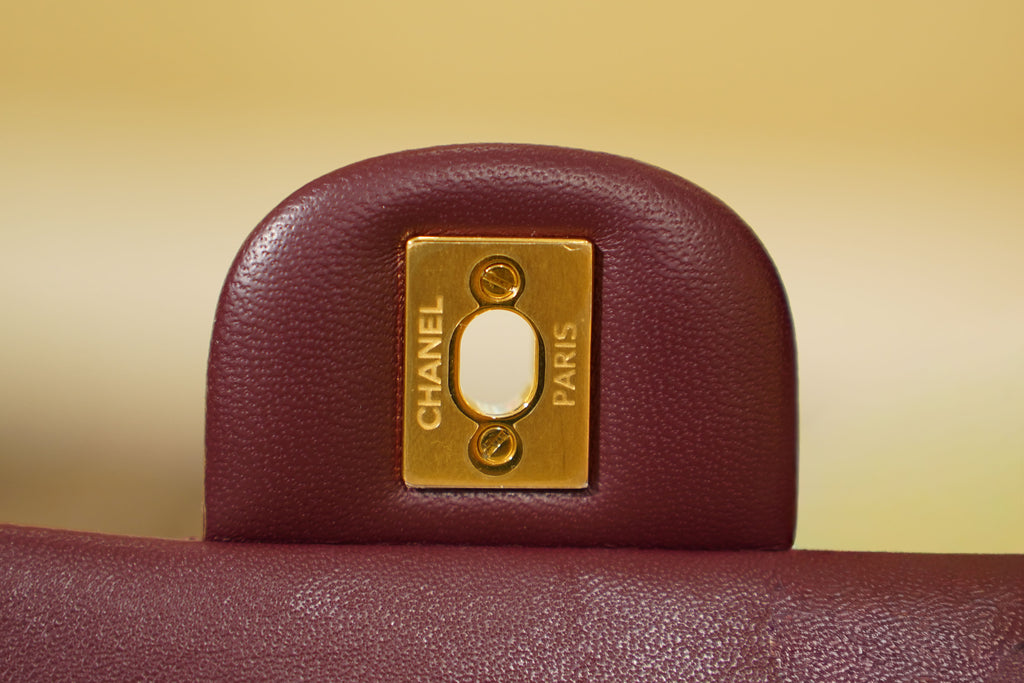 Chanel | Square Mini Flap Bag – Leather – Burgundy – Gold Hardware