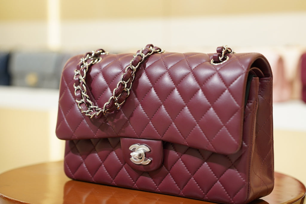 Chanel | Classic Flap Bag – Medium – Lambskin – Burgundy – Silver Hardware