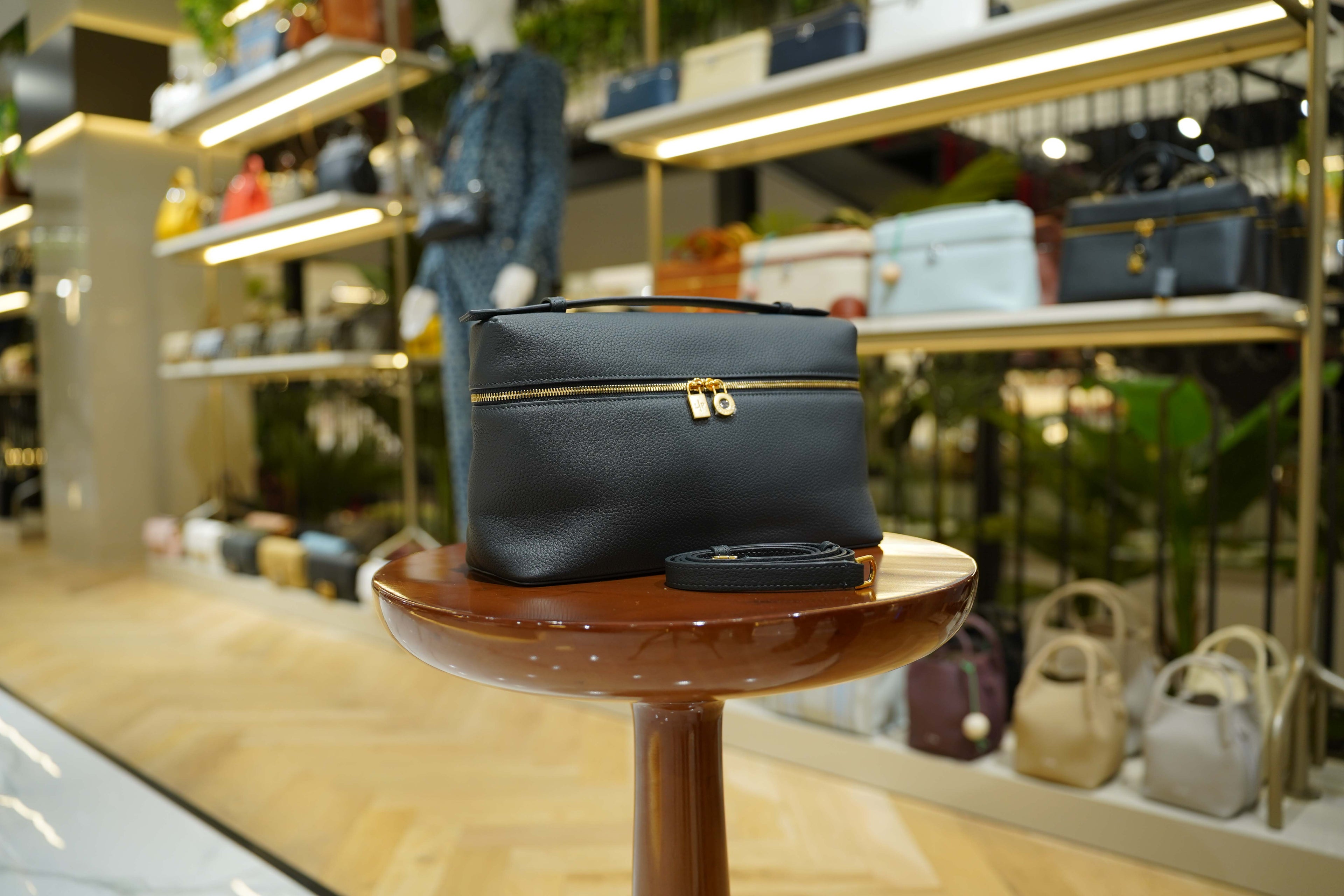 Loro Piana | Extra Bag L27 – Leather – Black – Gold Hardware