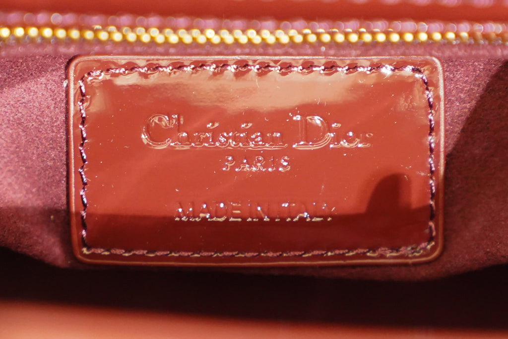 Dior | Lady Dior (Klein) – Lackleder – Burgunderrot – Goldene Hardware