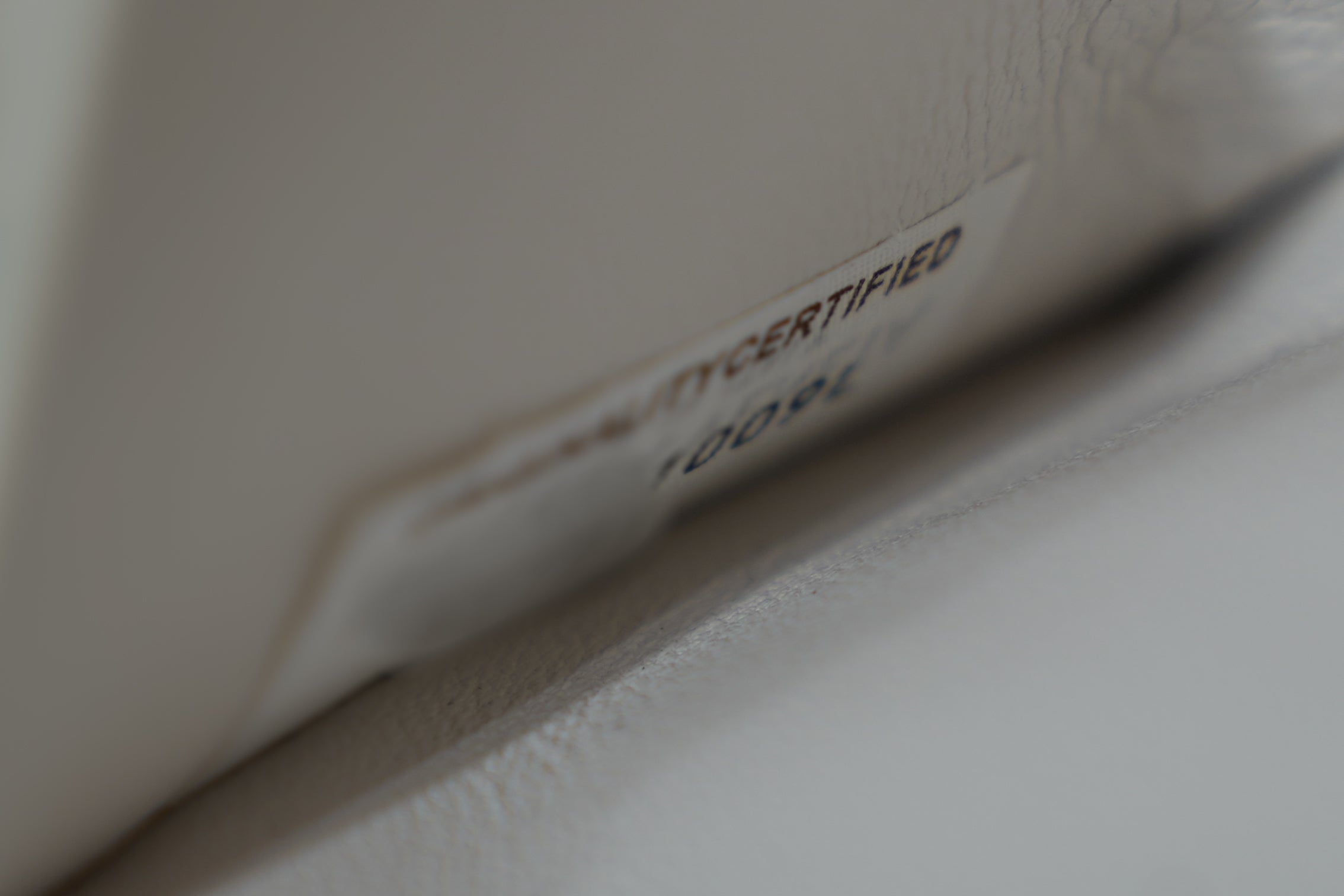 Bottega Veneta | Andiamo Clutch Long – Intrecciato – White – Gold Hardware