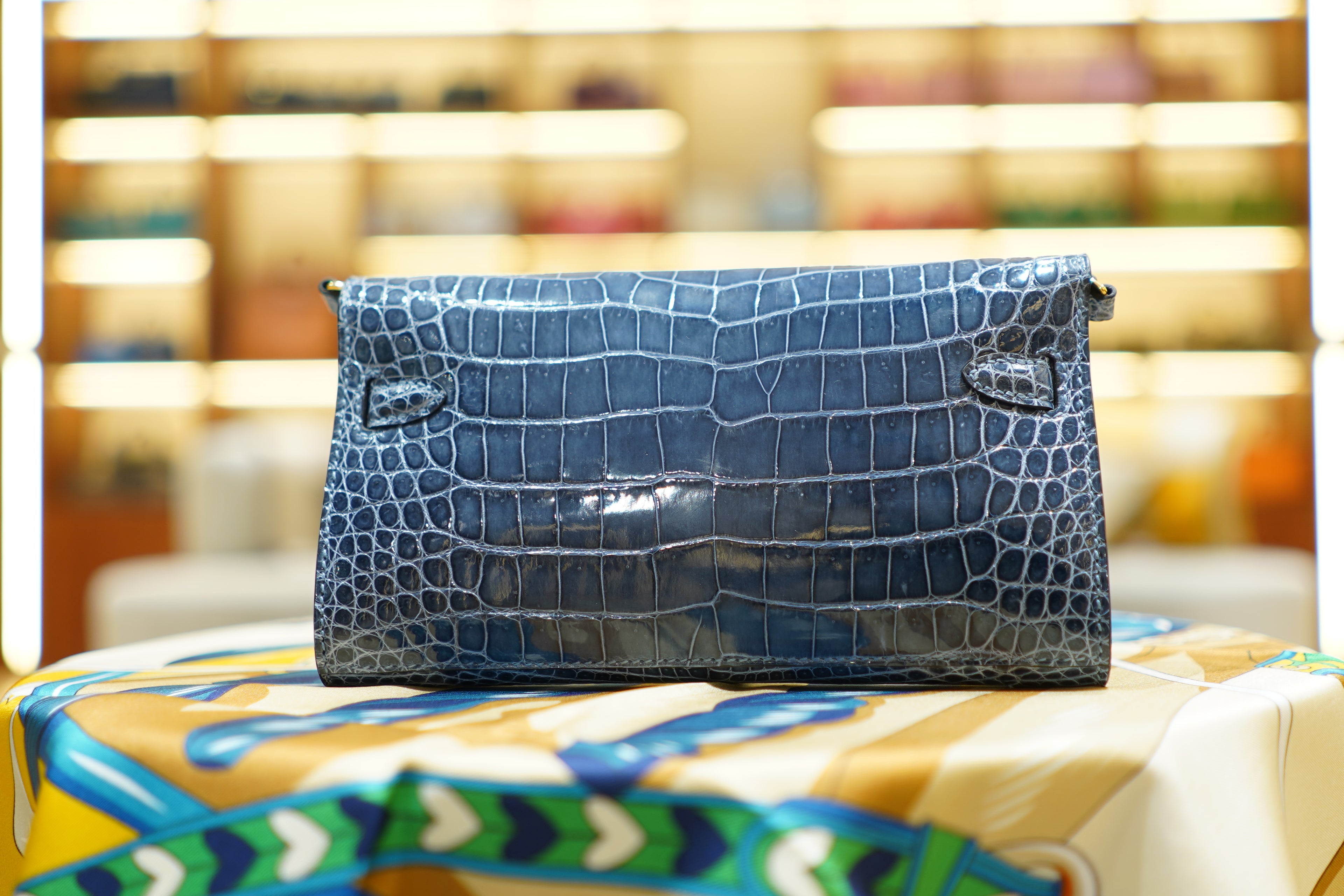 Hermes | Kelly To Go Wallet – Crocodile Leather – Blue – Gold Hardware