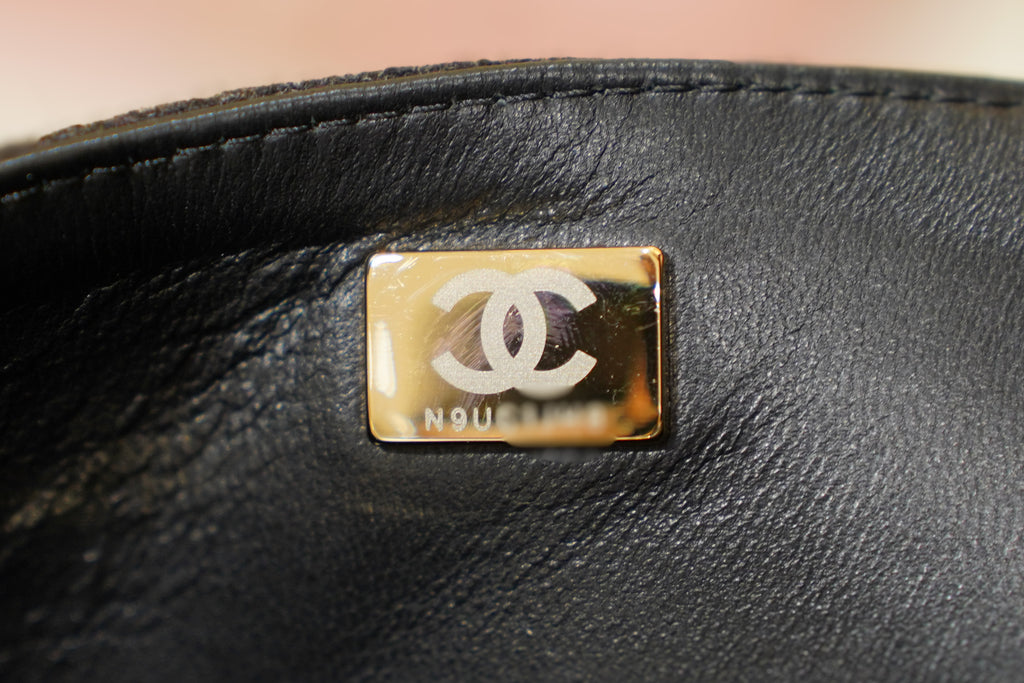 Chanel | Classic Flap Bag – Medium – Wool – Black – Gold Hardware