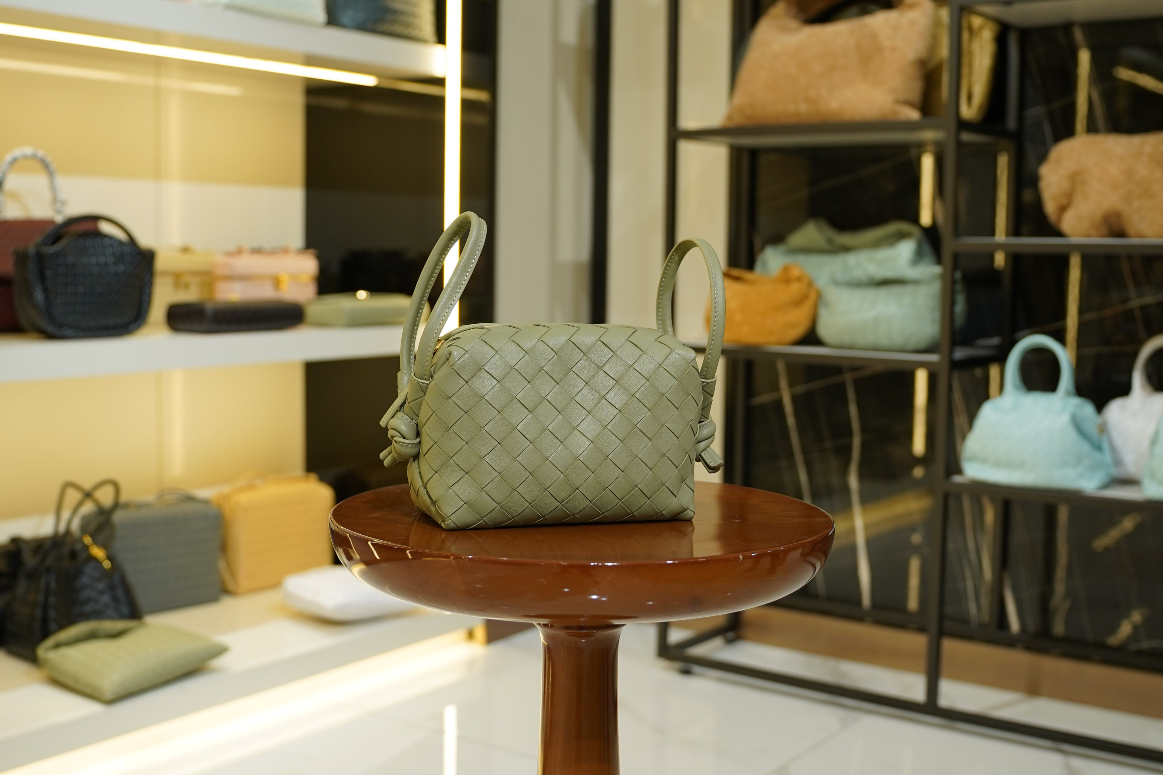 Bottega Veneta | Jodie (Small) – Leather – Verde Oliva – Gold Hardware