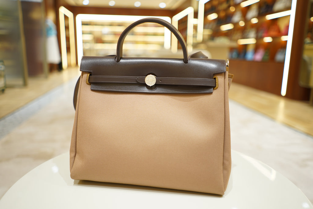 Hermes | Herbag Medium – Canvas – Beige – Gold Hardware