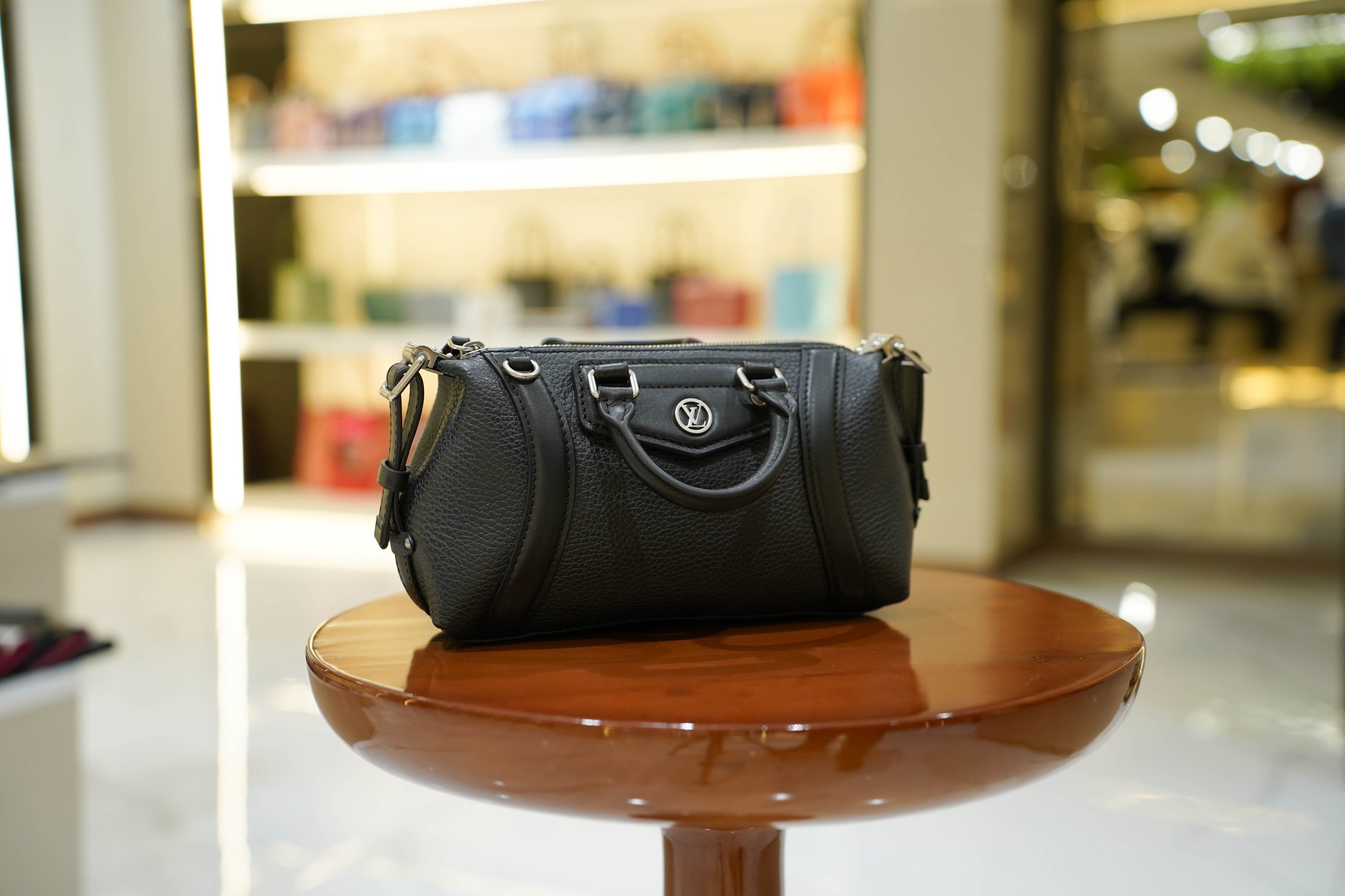 Louis Vuitton | Alma BB – Epi Leather – Black – Silver Hardware