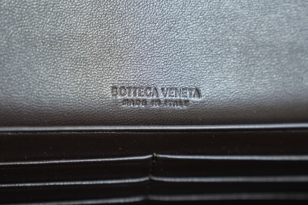 Bottega Veneta | Andiamo Clutch Long – Leather – Black – Gold Hardware