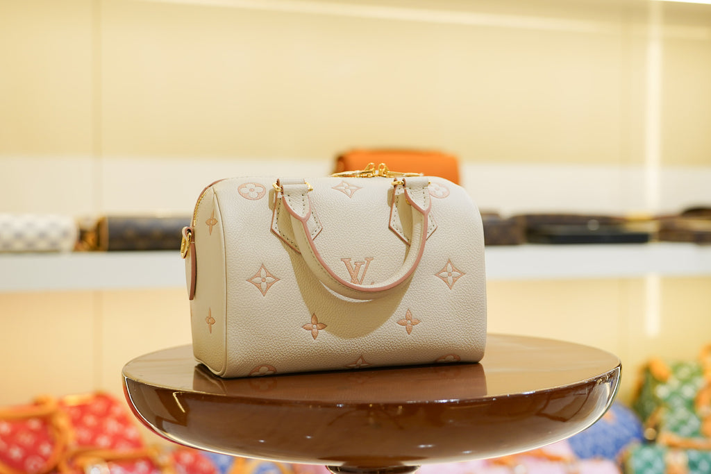 Louis Vuitton | Alma – Epi Leather – Cream – Gold Hardware