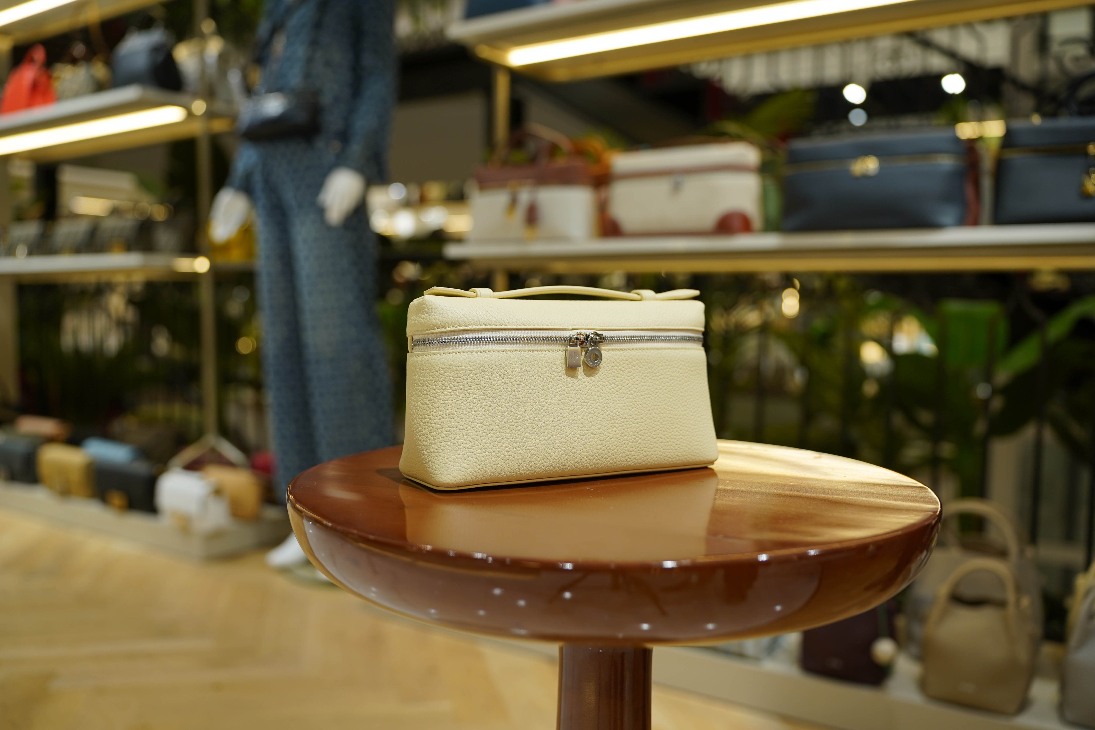 Loro Piana | Extra-Pocket-L19 – Leather – Yellow – Silver Hardware