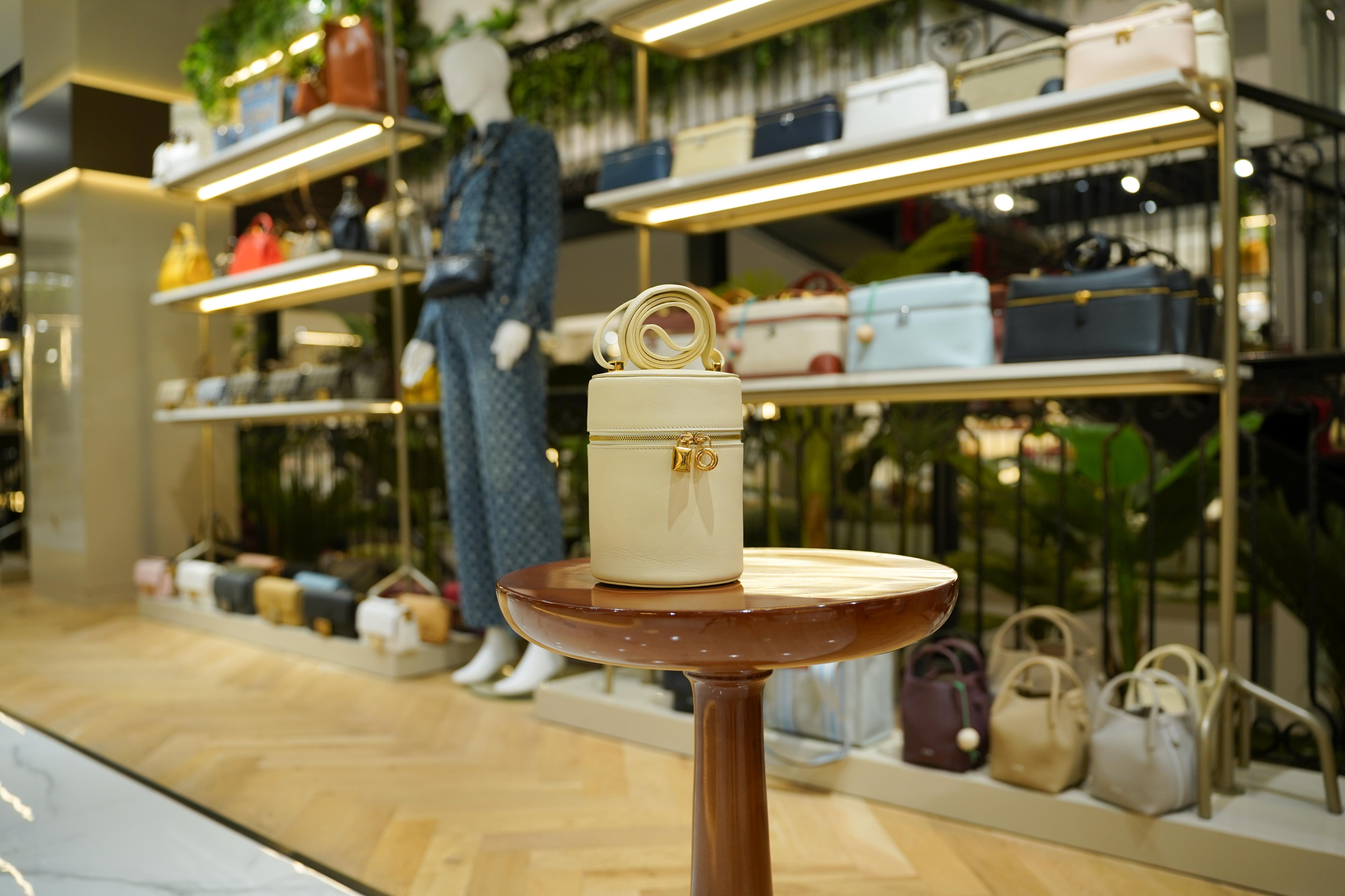 Loro Piana | Extra-Case – Leather – Cream – Gold Hardware