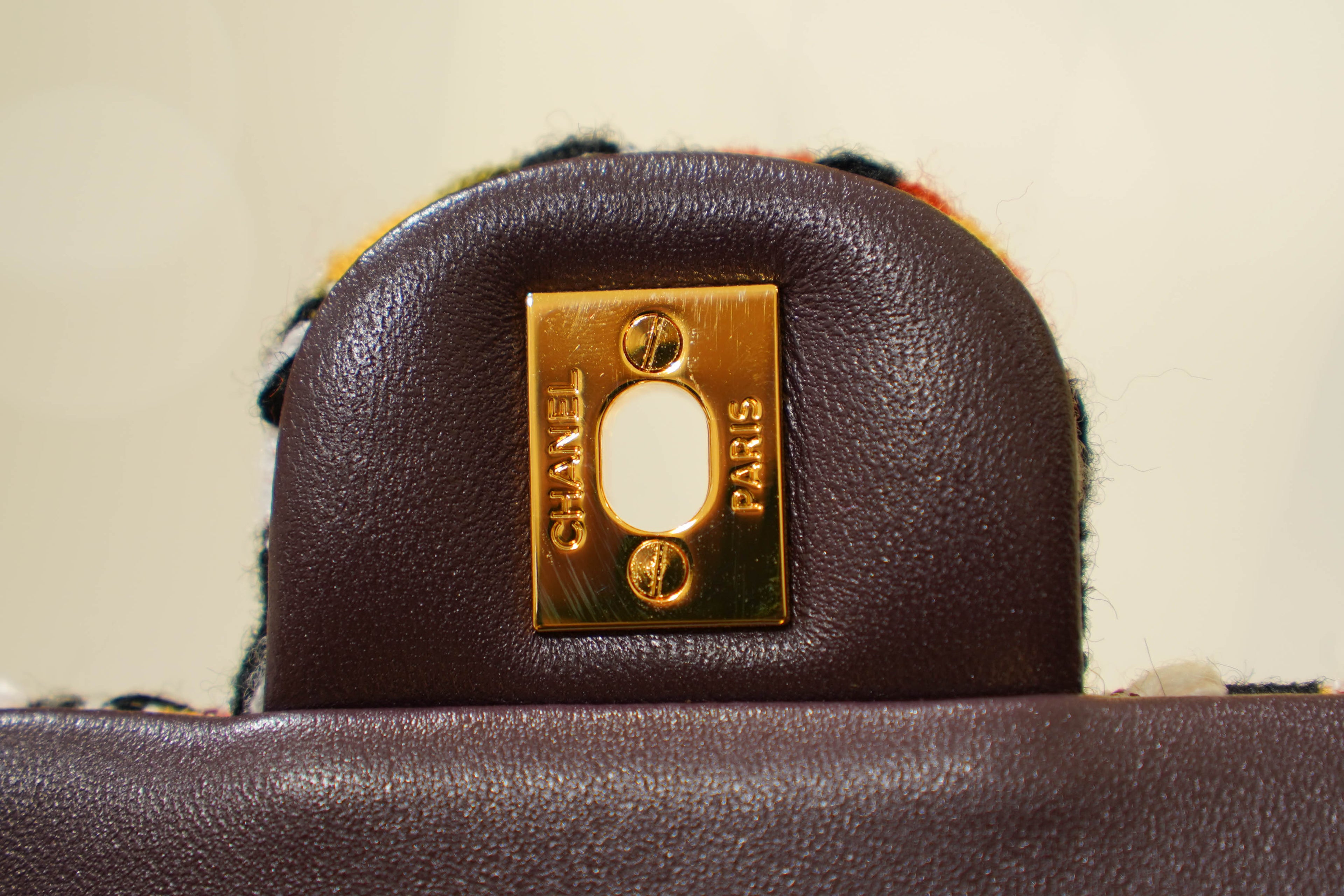 Chanel | Classic Flap Bag – Medium – Tweed – Multicolor – Gold-tone Hardware