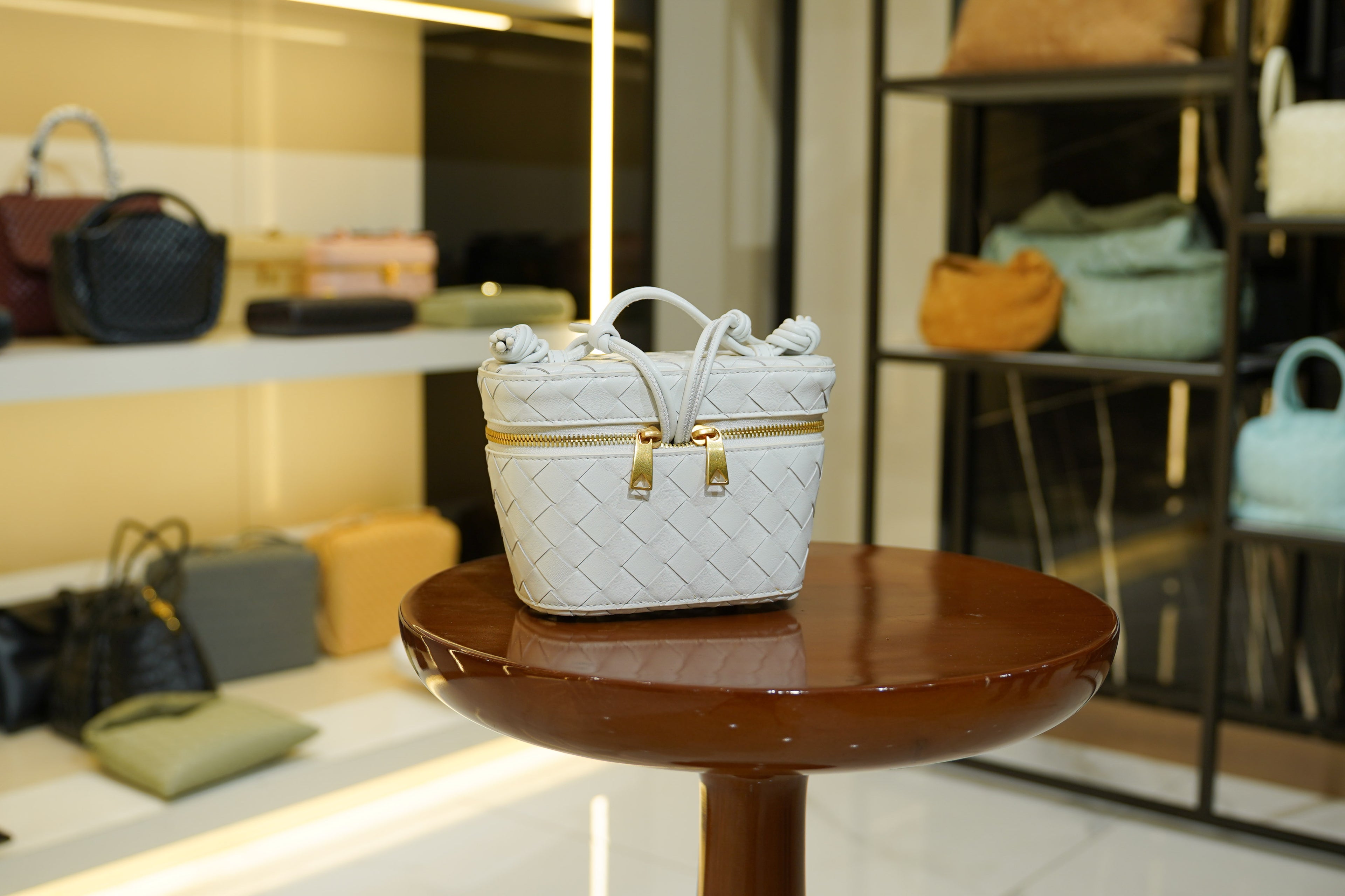 Bottega Veneta | Bang-Bang (Mini) – Leather – White – Gold Hardware