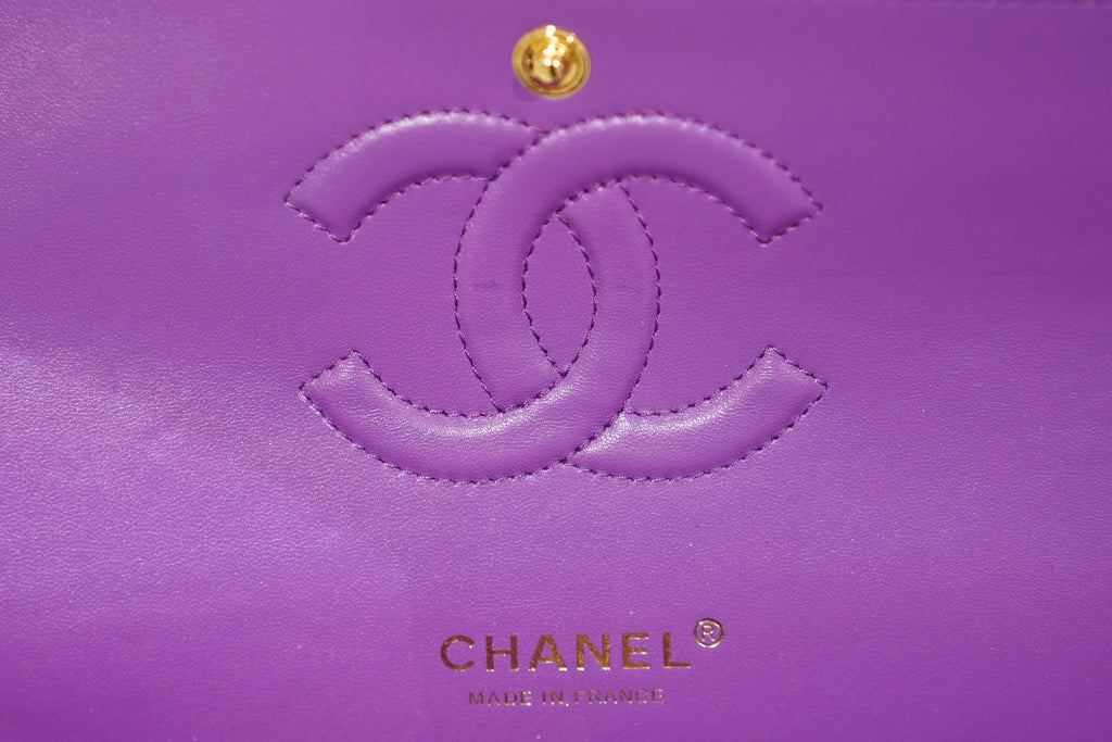 Chanel | Classic Flap Bag – Medium – Lambskin – Purple – Gold Hardware