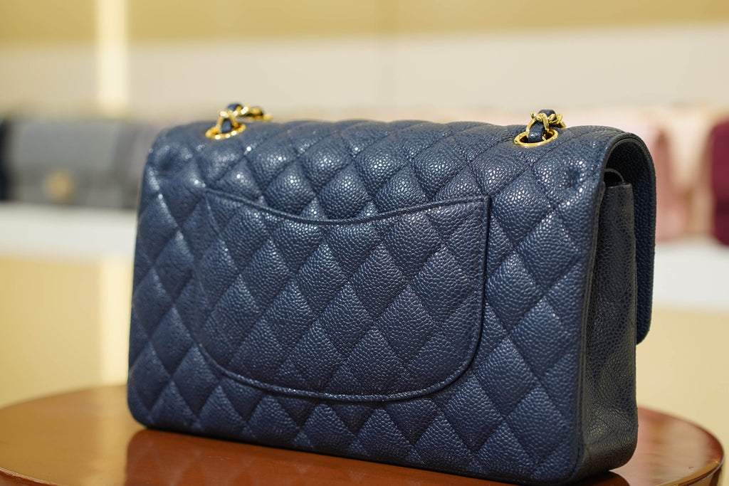 Chanel | Classic Flap Bag – Medium – Lambskin – Navy Blue – Gold Hardware