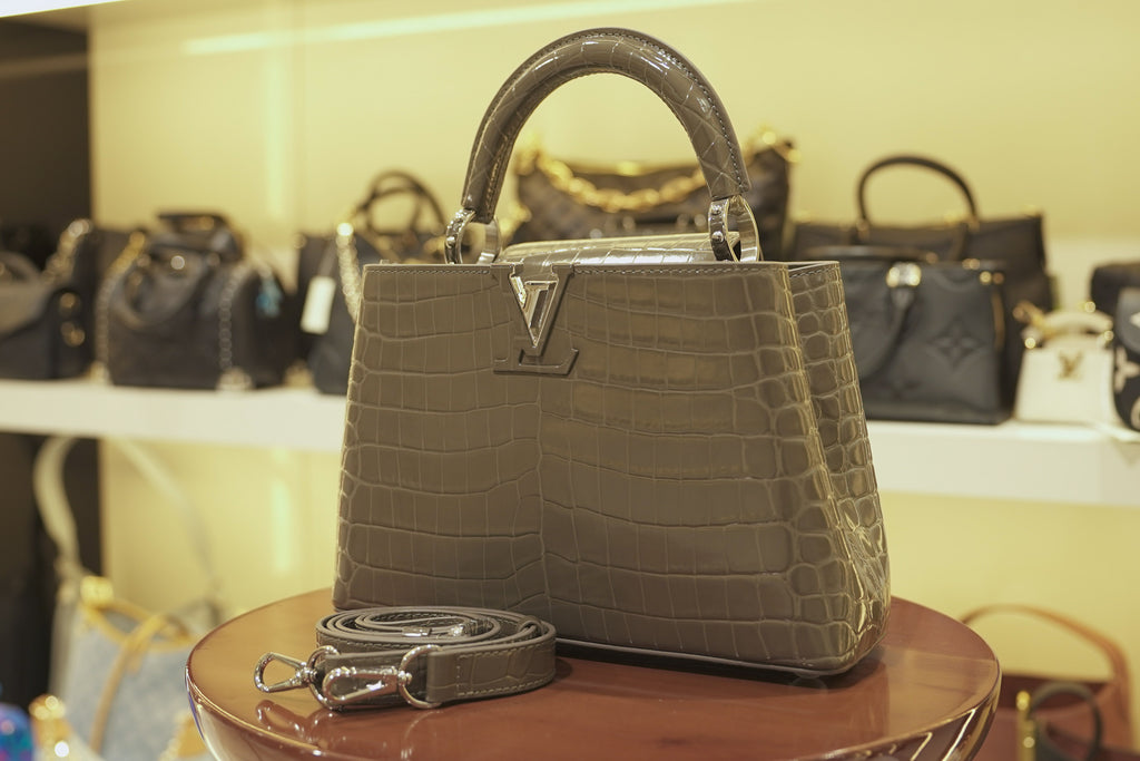 Louis Vuitton | Capucines – Crocodile Leather – Grey – Silver Hardware