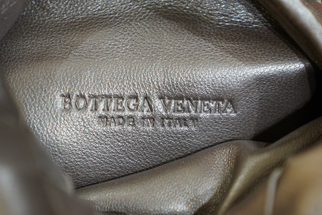 Bottega Veneta | Mini Jodie – Leather – Black – Gold Hardware