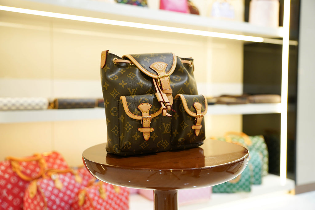 Louis Vuitton | Montsouris – Canvas – Monogram – Gold Hardware