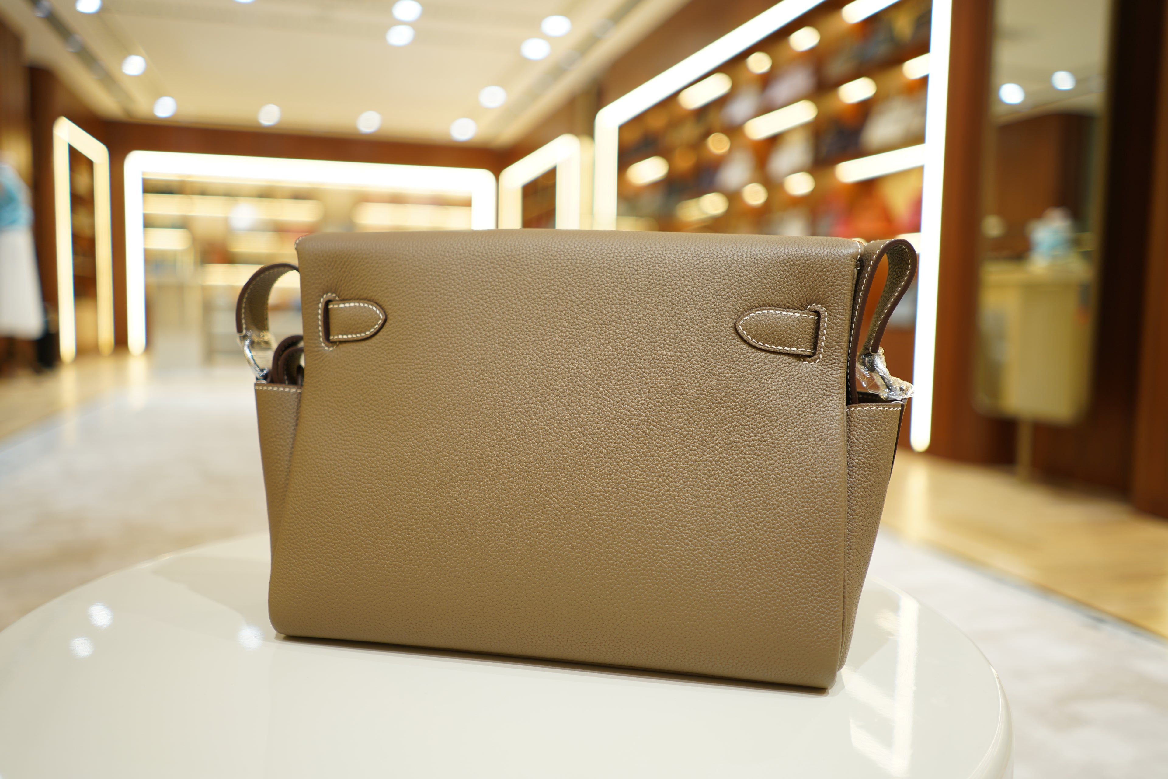 Hermes | Kelly Messenger – Togo – Beige – Silver Hardware