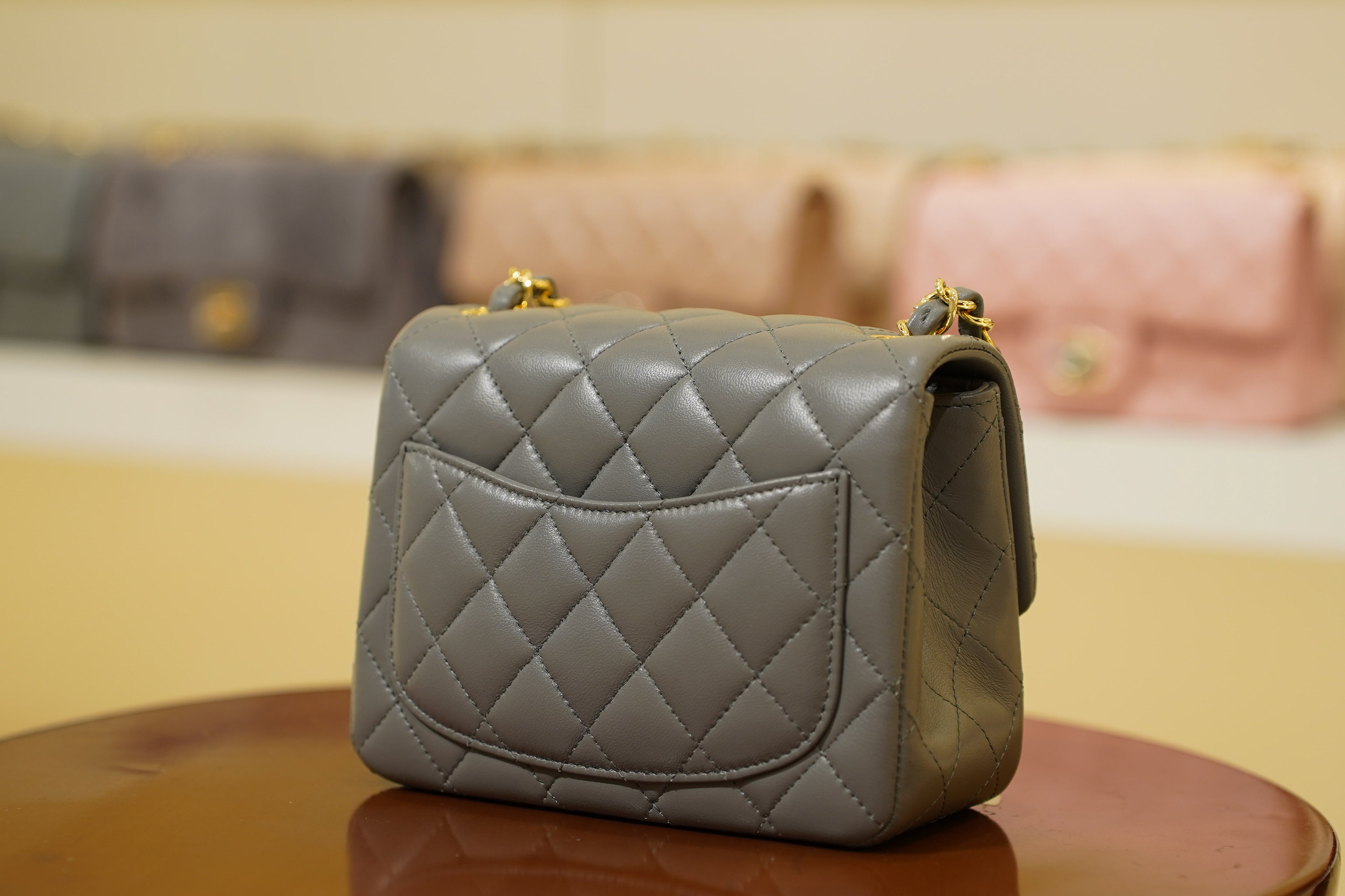 Chanel | Square Mini Flap Bag – Lambskin – Grey – Gold Hardware