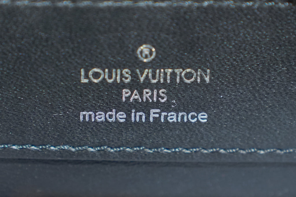 Louis Vuitton | Capucines Medium – Leather – Black – Silver Hardware