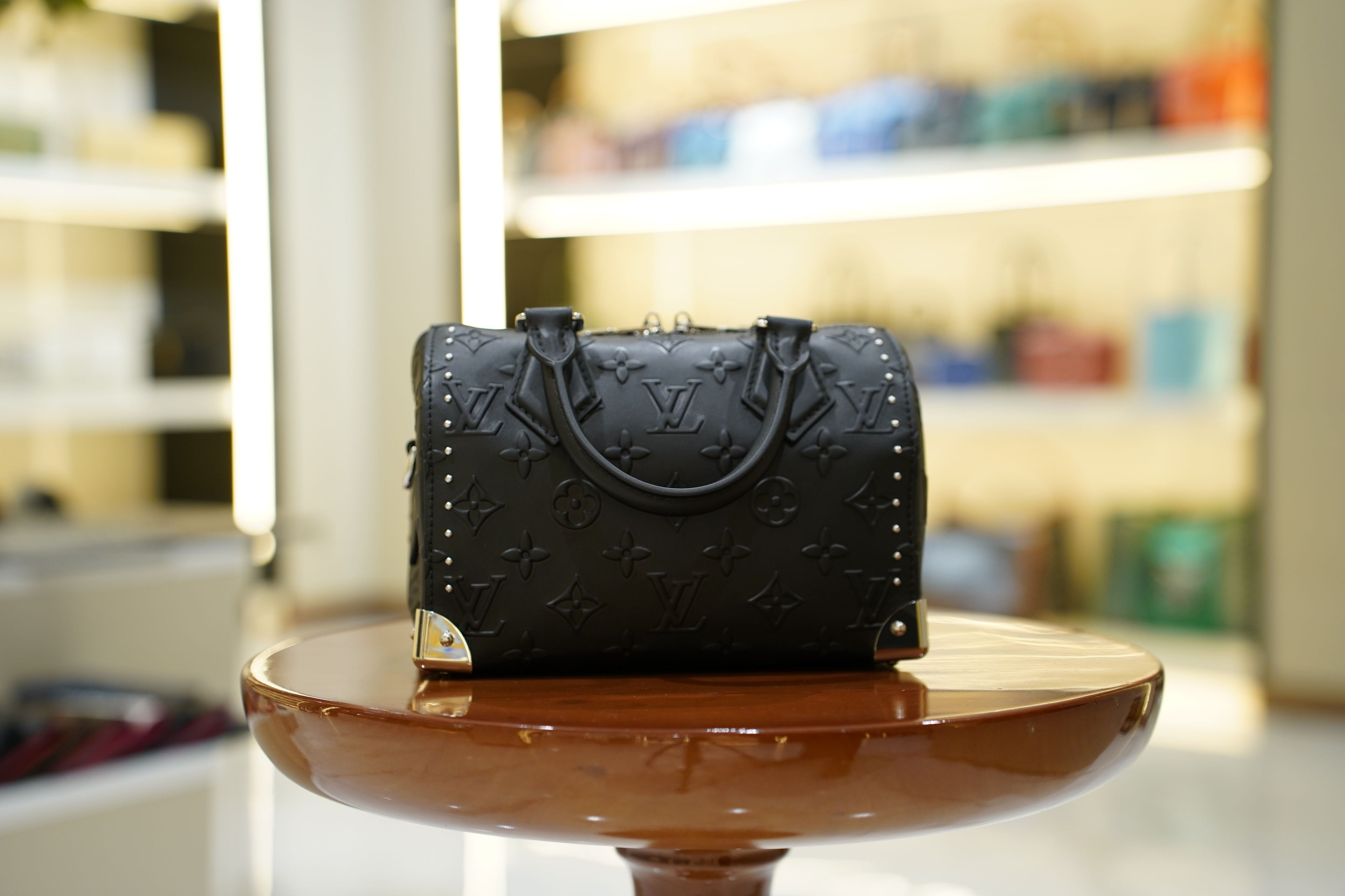 Louis Vuitton | Alma – Leather – Black – Silver Hardware