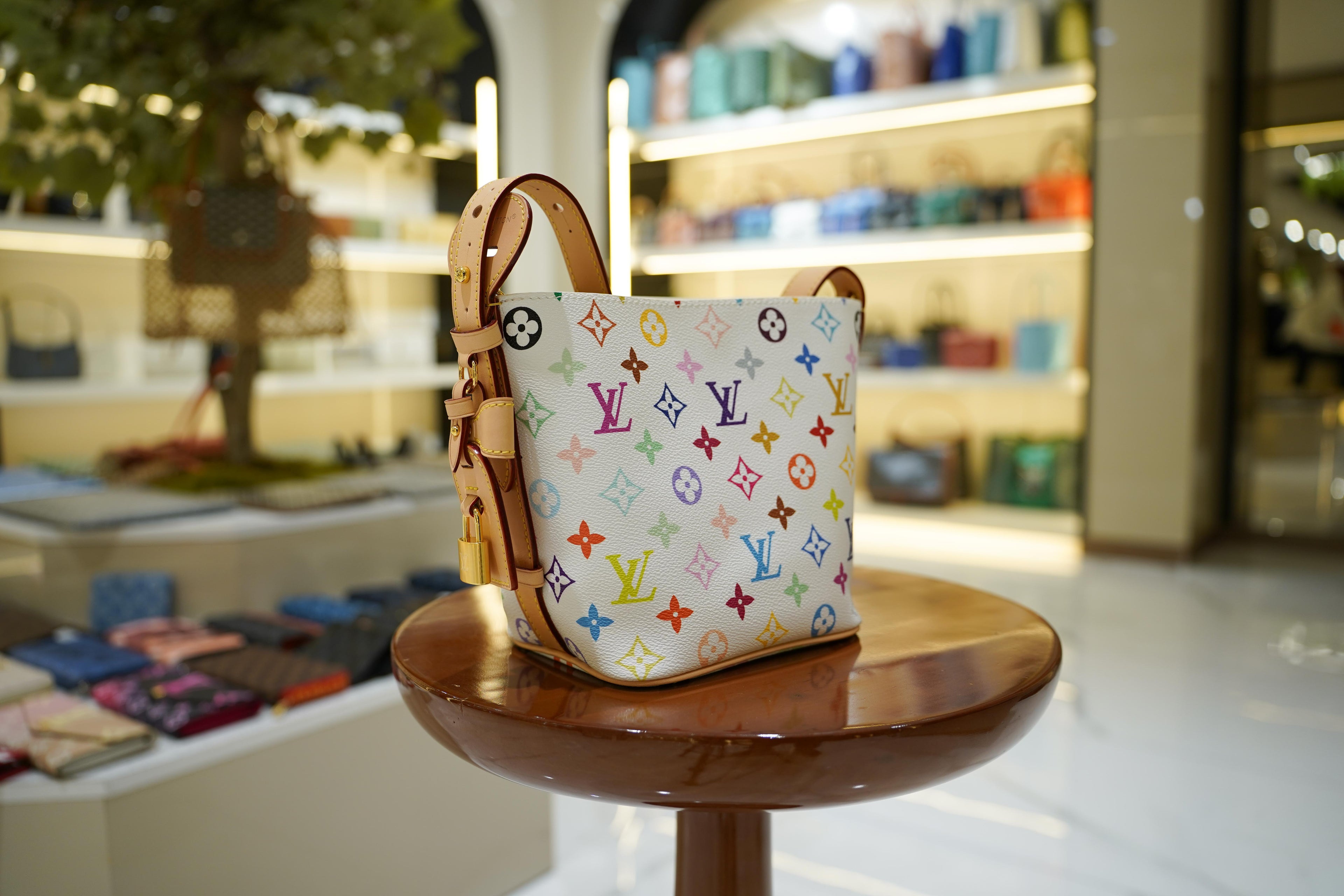Louis Vuitton | Neverfull – Canvas – Multicolor – Gold Hardware