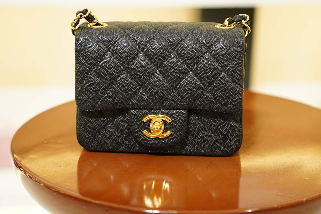 Chanel | Square Mini Flap Bag – Lambskin – Black – Gold Hardware
